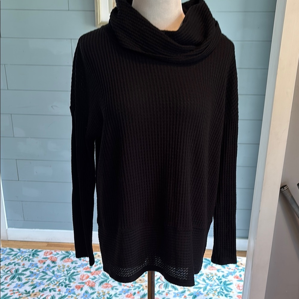 Akemi & Kin Anthropologie Black Cowl Neck Waffle Knit Top‎